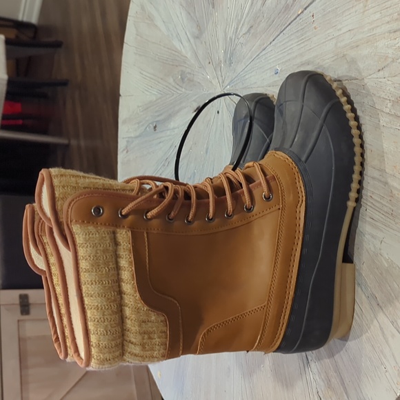 NEW Refresh, Cognac Hunter Boot - Picture 2 of 8